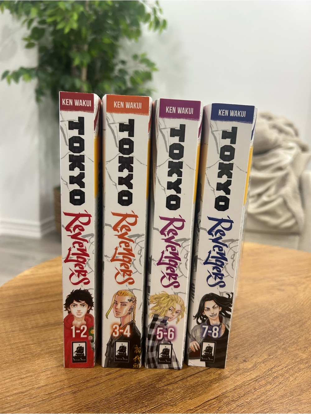 Tokyo Revengers Manga Box Set Volumes 1-8 Bundle/Set